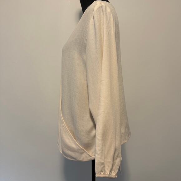 NWT Vetta Capsule Versatile Gathered Sleeve Wrap Top Cream Color Size XL - Picture 12 of 16
